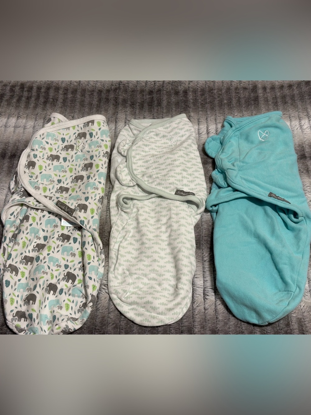 3 Swaddle Me Swaddles
Size Sm/Med.